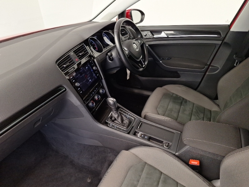 Used Volkswagen Golf 2019 for sale - 76238299: Photo 5