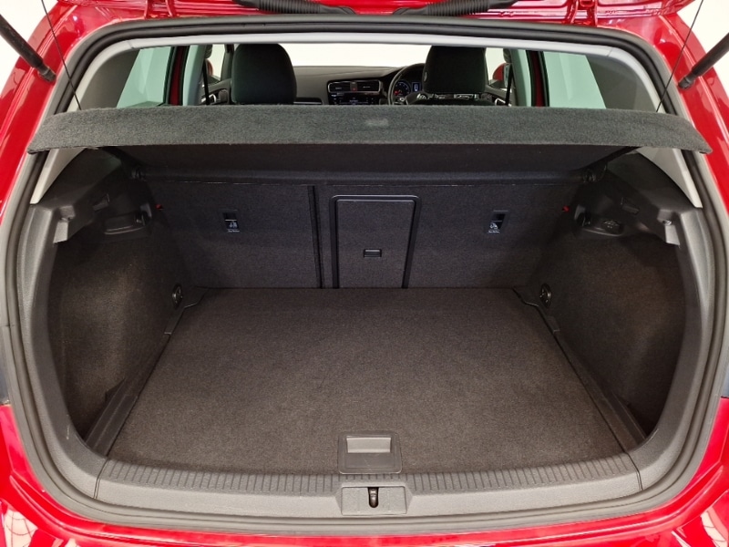 Used Volkswagen Golf 2019 for sale - 76238299: Photo 8