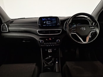 Used Hyundai TUCSON 2019 for sale - 76129864: Photo 2