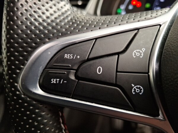 Used Renault Captur 2022 for sale - 75558261: Photo 17