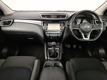 Used Nissan Qashqai 2018 for sale - 78511551: Photo
