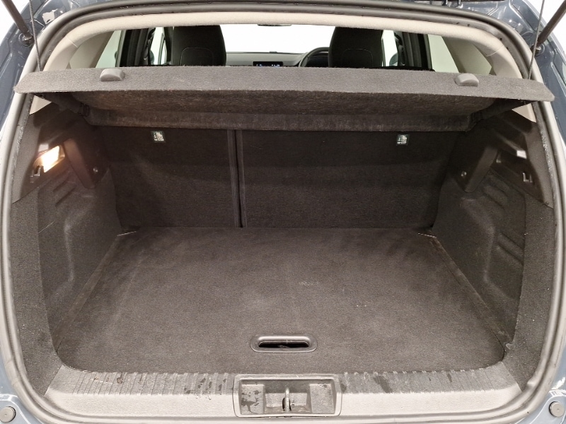 Used Renault Captur 2023 for sale - 77424399: Photo 8