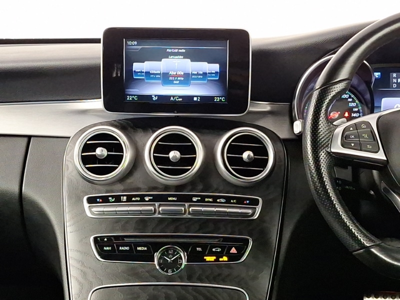 Used Mercedes-Benz C Class 2018 for sale - 76383966: Photo 10