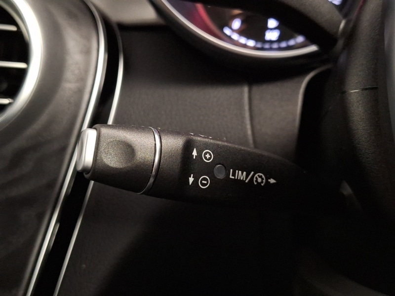 Used Mercedes-Benz C Class 2018 for sale - 76383966: Photo 14