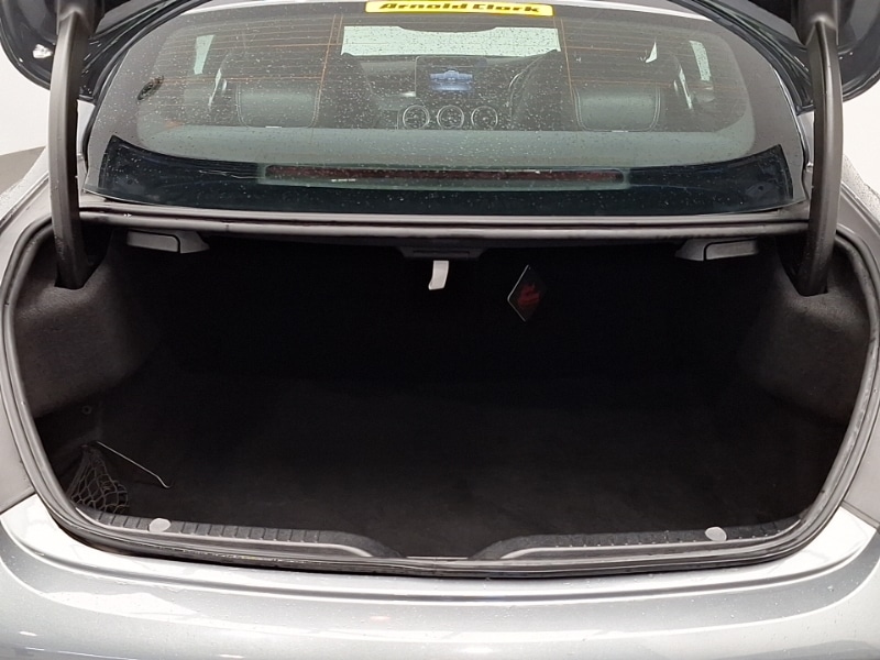 Used Mercedes-Benz C Class 2018 for sale - 76383966: Photo 8