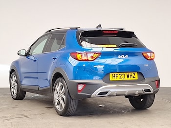 Used Kia Stonic 2023 for sale - 79165040: Photo