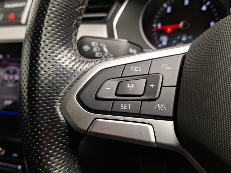 Used Volkswagen Passat 2021 for sale - 76970476: Photo 17