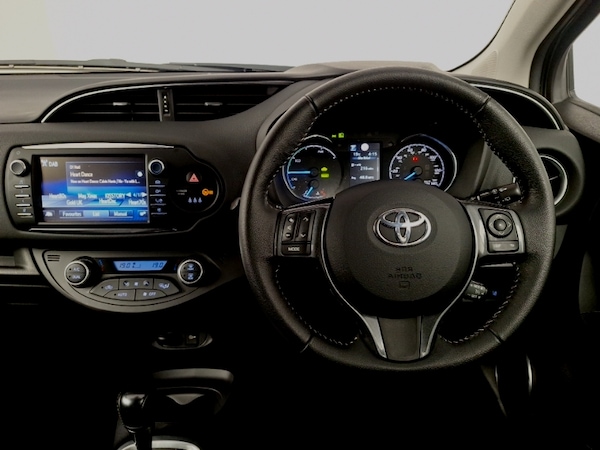 Used Toyota Yaris 2020 for sale - 76066768: Photo 7