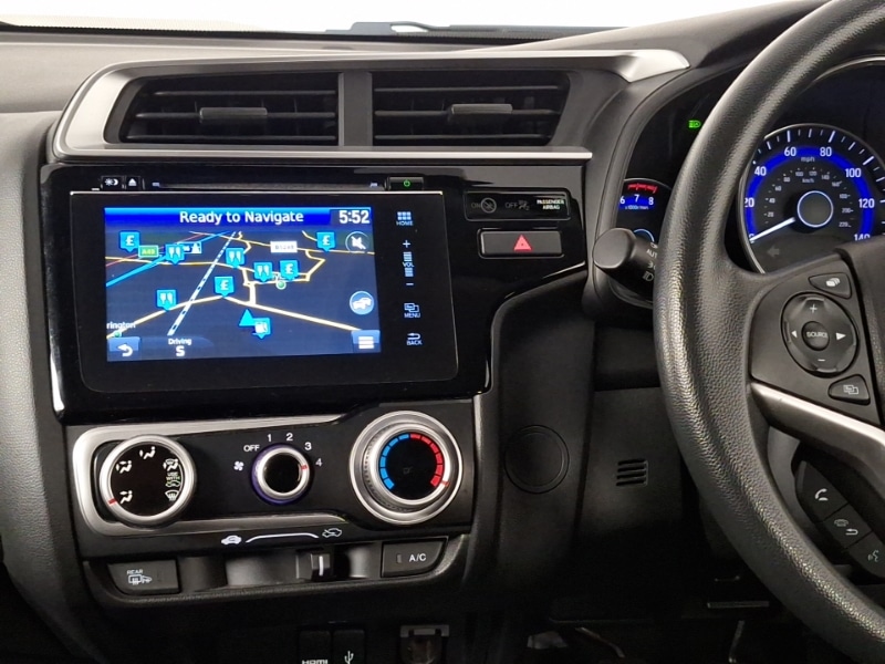 Used Honda Jazz 2019 for sale - 76450908: Photo 10