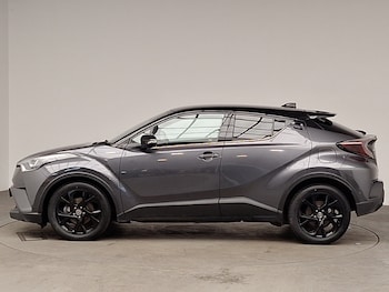 Used Toyota C-HR 2019 for sale - 76221534: Photo
