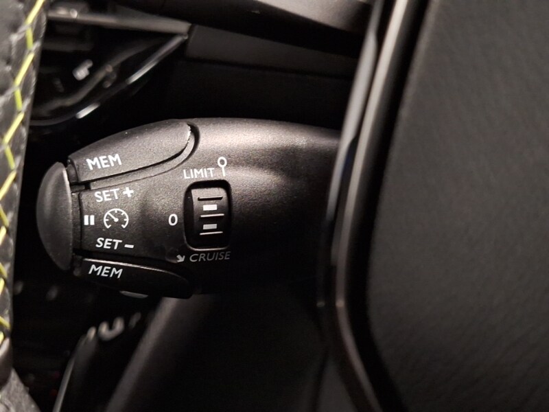 Used Peugeot 2008 2023 for sale - 78178686: Photo 19