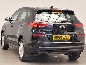 Used Hyundai TUCSON 2018 for sale - 76325420: Photo