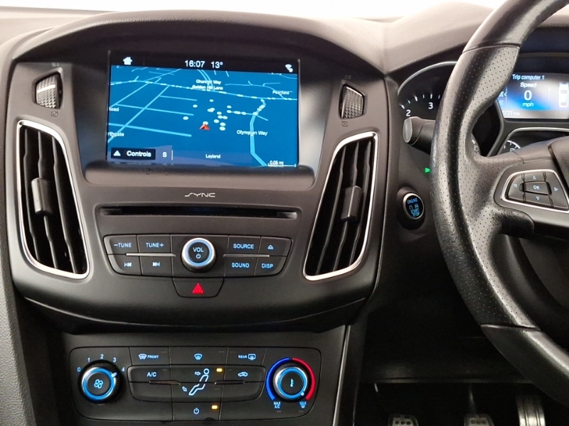 Used Ford Focus 2017 for sale - 76924902: Photo 10