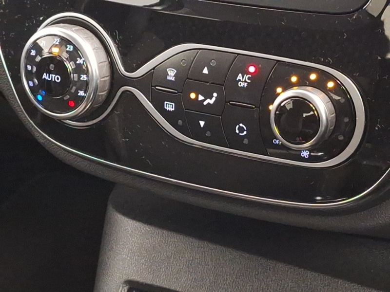 Used Renault Captur 2017 for sale - 77338192: Photo 13