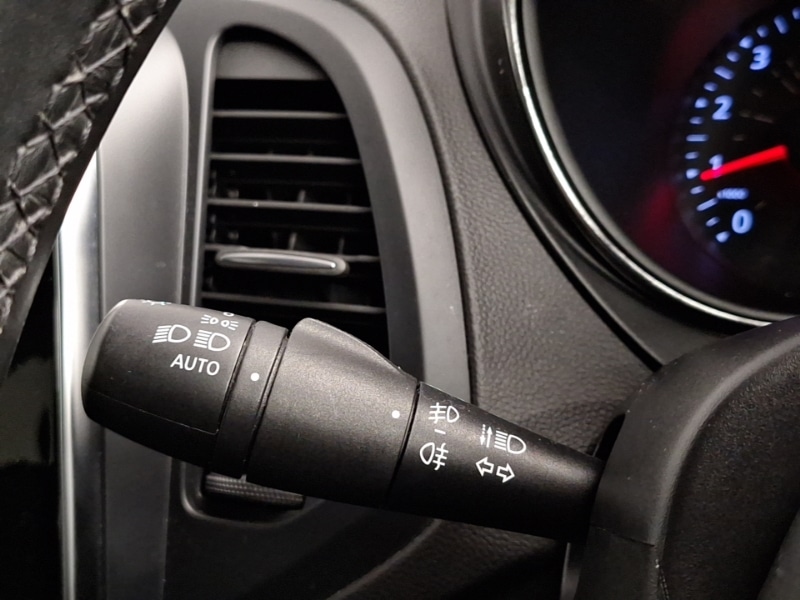 Used Renault Captur 2017 for sale - 77338192: Photo 18