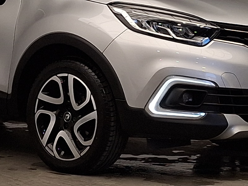 Used Renault Captur 2017 for sale - 77338192: Photo 9