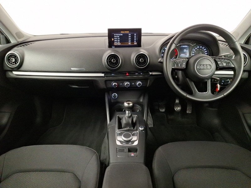 Used Audi A3 2017 for sale - 77304238: Photo 2