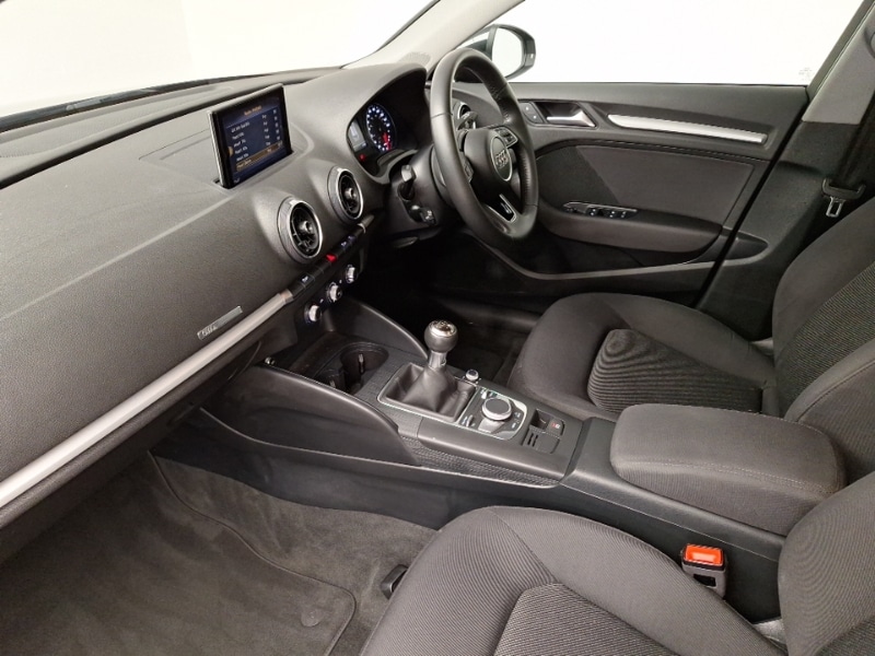 Used Audi A3 2017 for sale - 77304238: Photo 5