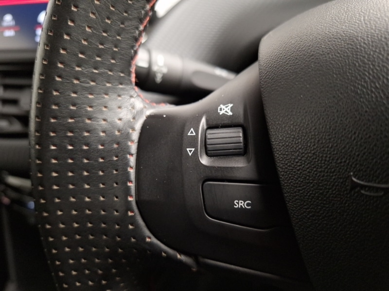 Used Peugeot 208 2018 for sale - 76450910: Photo 16