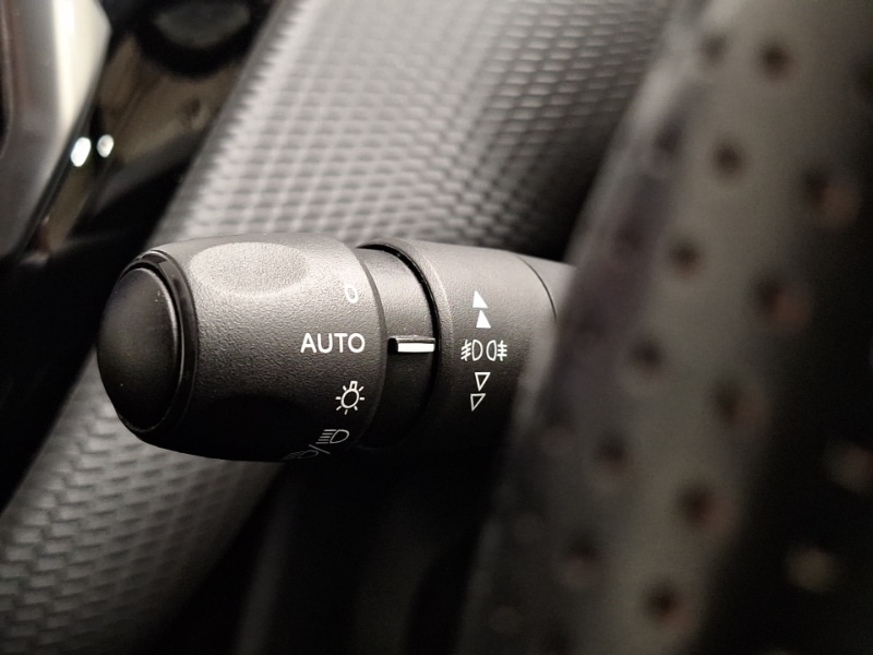 Used Peugeot 208 2018 for sale - 76450910: Photo 18