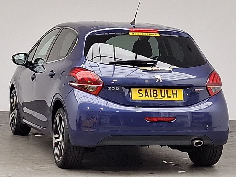 Used Peugeot 208 2018 for sale - 76450910: Photo 3