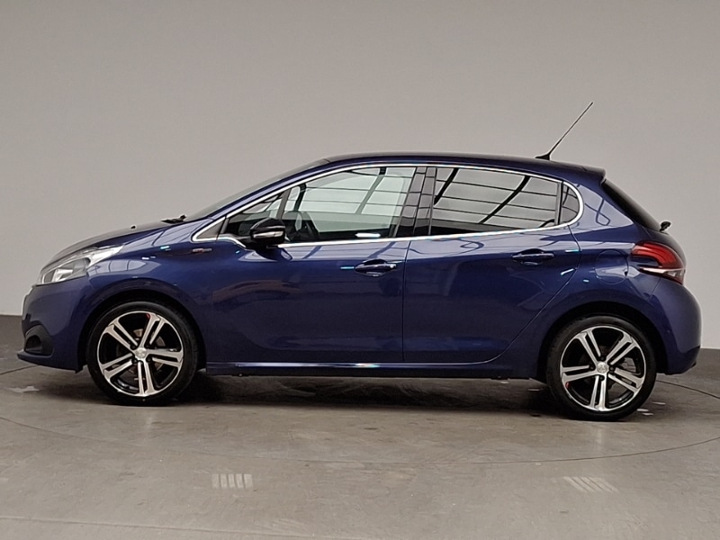 Used Peugeot 208 2018 for sale - 76450910: Photo 4