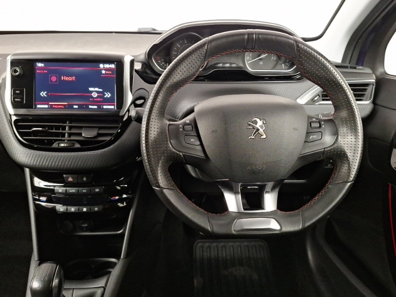 Used Peugeot 208 2018 for sale - 76450910: Photo 7