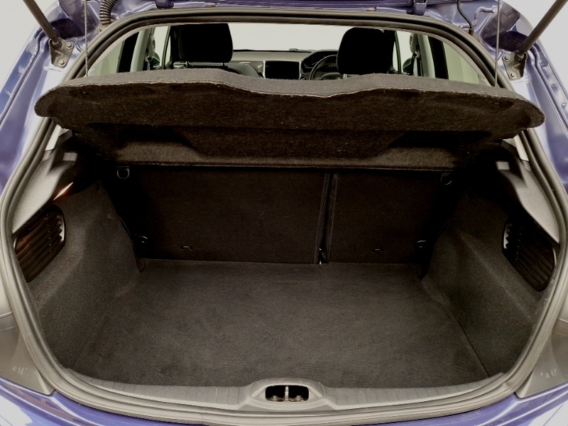 Used Peugeot 208 2018 for sale - 76450910: Photo 8