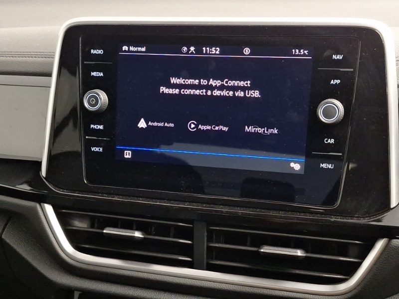 Used Volkswagen T-Roc 2023 for sale - 78099284: Photo 14