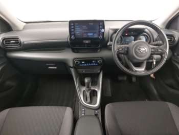 Used Toyota Yaris 2022 for sale - 74724814: Photo