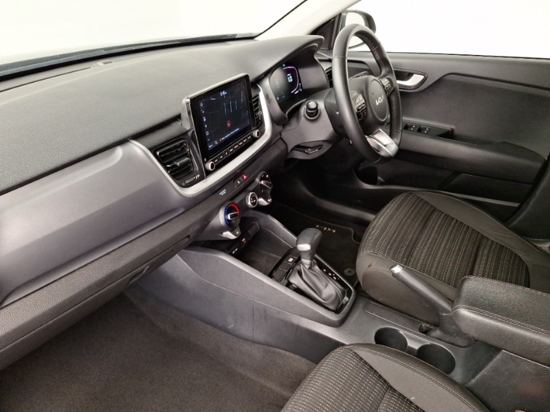 Used Kia Stonic 2024 for sale - 76779668: Photo 5