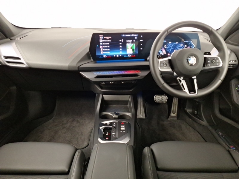 Used BMW 1 Series 2025 for sale - 76121142: Photo 2