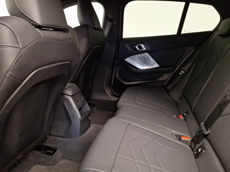 Used BMW 1 Series 2025 for sale - 76121142: Photo 6