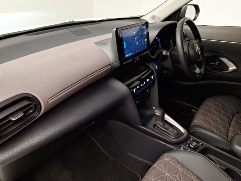 Used Toyota Yaris Cross 2023 for sale - 76707987: Photo 5