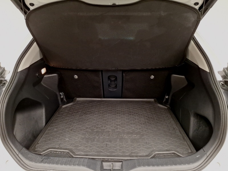 Used Toyota Yaris Cross 2023 for sale - 76707987: Photo 8