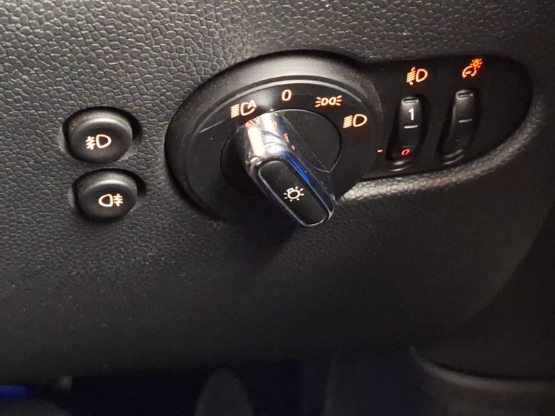 Used MINI Convertible 2018 for sale - 78099278: Photo 18