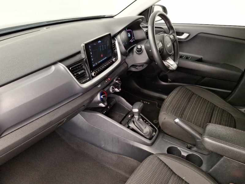 Used Kia Stonic 2024 for sale - 77392908: Photo 5