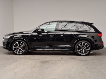 Used Audi Q7 2022 for sale - 77223723: Photo