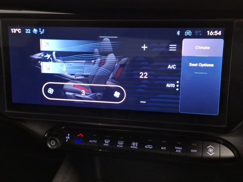 Used Alfa Romeo Junior 2025 for sale - 78032940: Photo 12