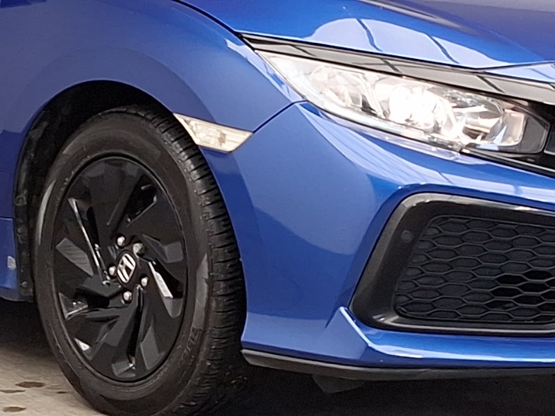 Used Honda Civic 2019 for sale - 77702257: Photo 9