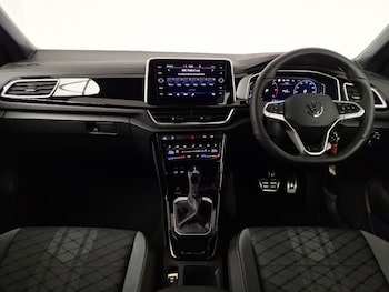 Used Volkswagen T-Roc 2025 for sale - 77299955: Photo