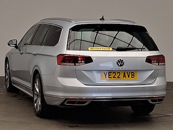 Used Volkswagen Passat 2022 for sale - 75808286: Photo