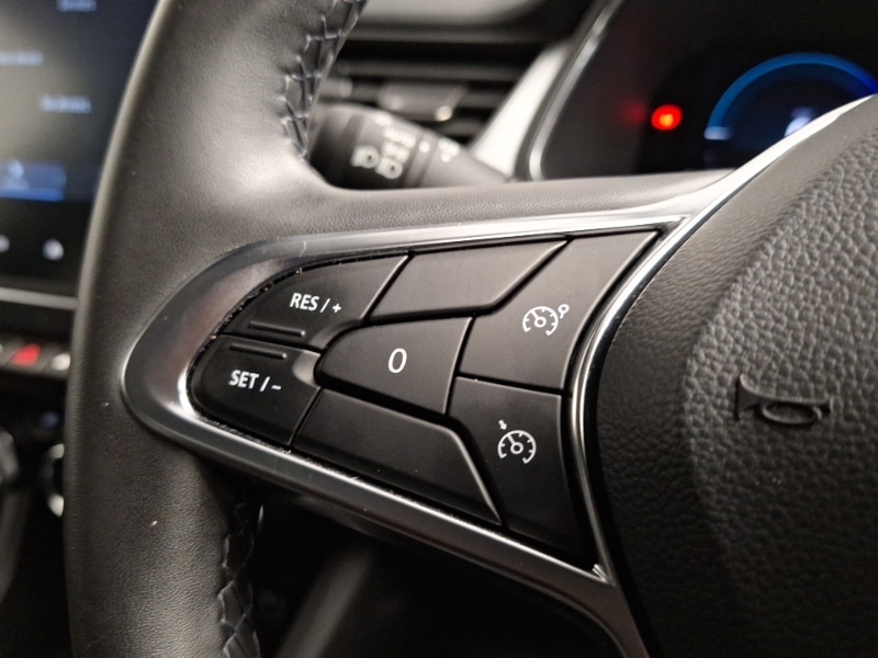 Used Renault Captur 2023 for sale - 76414617: Photo 18