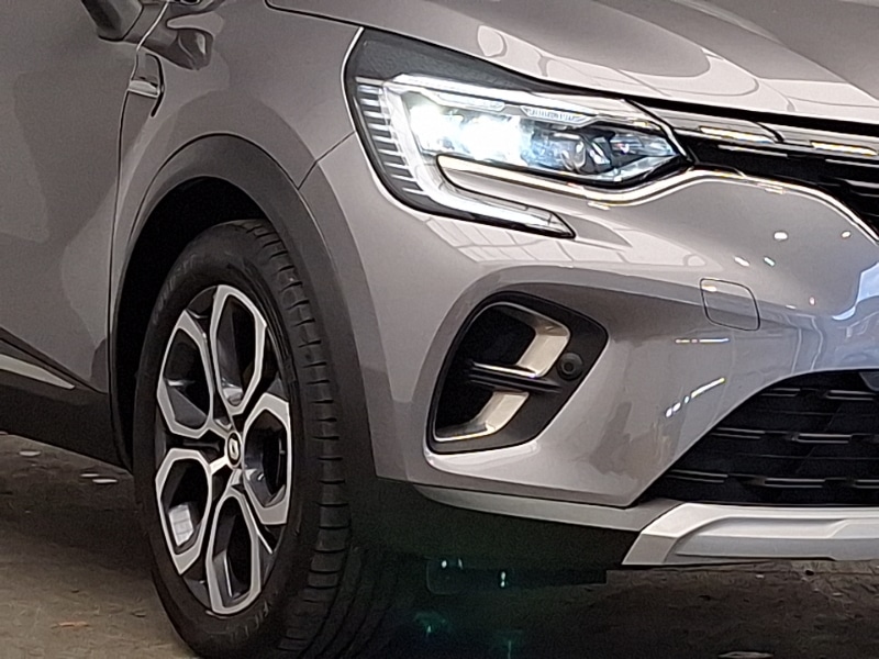 Used Renault Captur 2023 for sale - 76414617: Photo 9