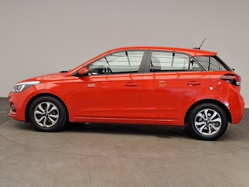 Used Hyundai i20 2019 for sale - 79144149: Photo