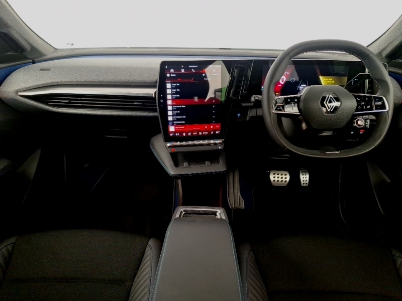 Used Renault Scenic E-Tech 2024 for sale - 76455957: Photo 2