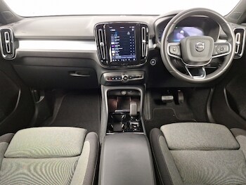Used Volvo XC40 2023 for sale - 78498825: Photo