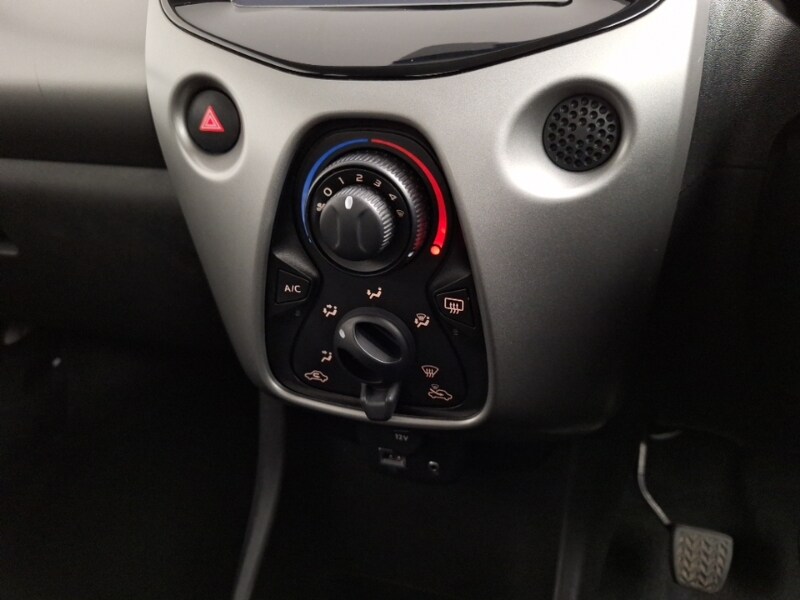 Used Peugeot 108 2017 for sale - 78099293: Photo 12