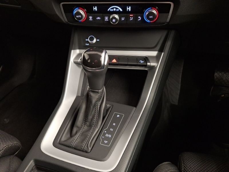 Used Audi Q3 2020 for sale - 76860277: Photo 14