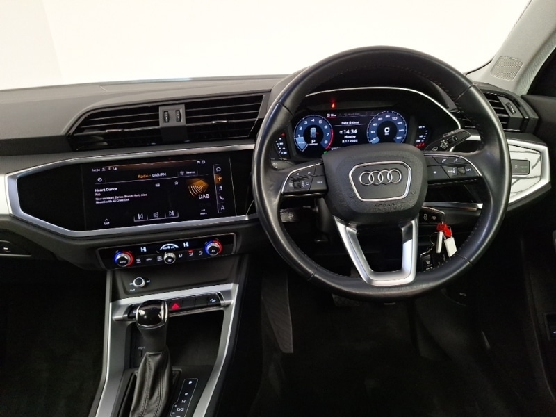 Used Audi Q3 2020 for sale - 76860277: Photo 7